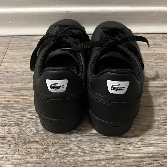 HOST PICK Lacoste Men’s Masters Classic Tennis Sneaker - Picture 3 of 11